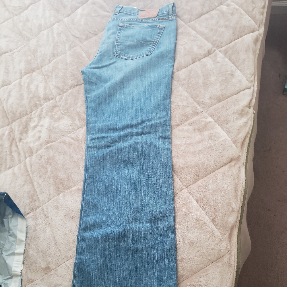 New jeans - Picture 2 of 6